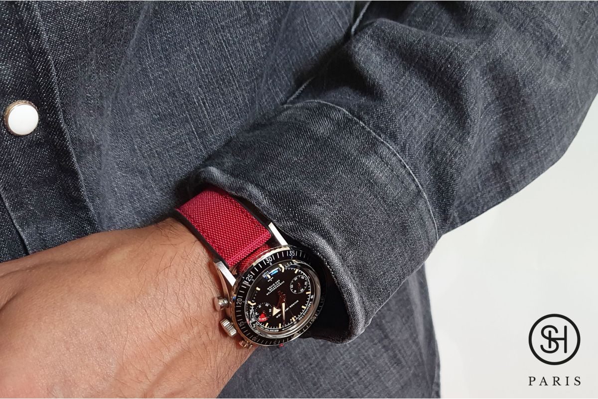 Bracelet montre SELECT-HEURE Toile de Voile Rouge doublée Caoutchouc FKM Noir, montage pompes rapides (interchangeable)